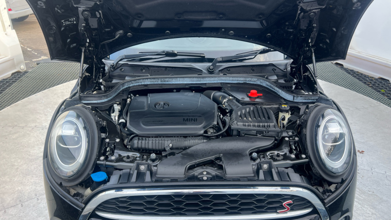 MINI Convertible 2.0 Cooper S Exclusive II 2dr Auto Petrol Convertible